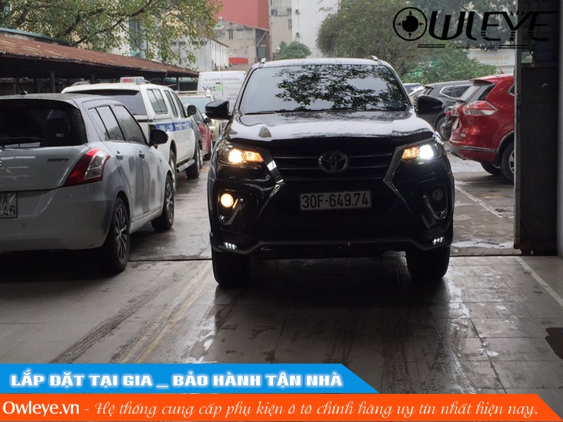 tu-van-lap-den-led-tang-sang-cho-xe-o-to-toyota-fortuner tu-van-lap-den-led-tang-sang-cho-xe-o-to-toyota-fortuner