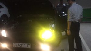 Lap den led owleye cho o to Nissan