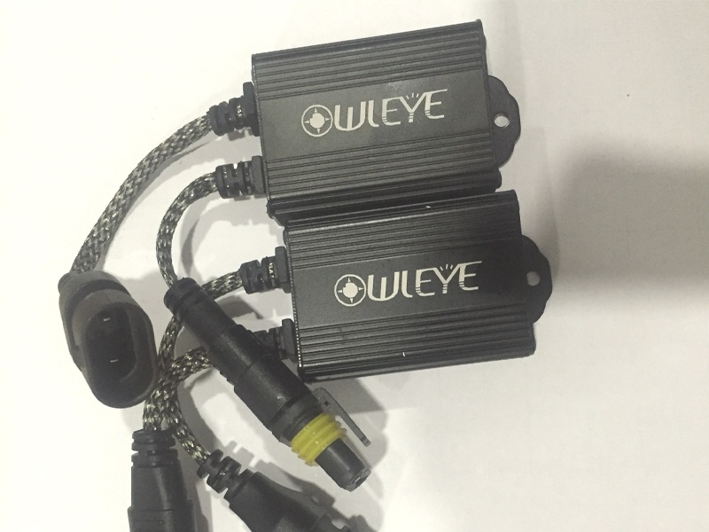 bo-gia-ma-den-led-o-to-led-canbus-la-gi