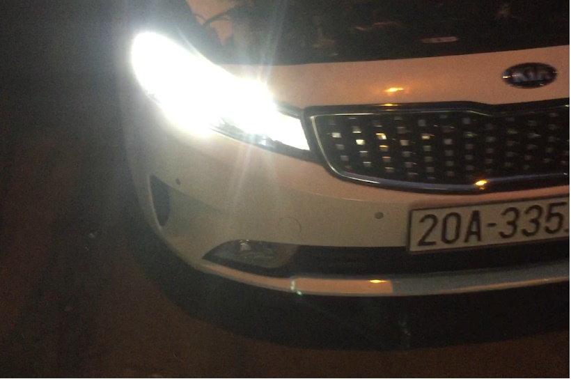 do-den-kia-cerator-nen-do-den-led-hay-xenon do-den-kia-cerator-nen-do-den-led-hay-xenon