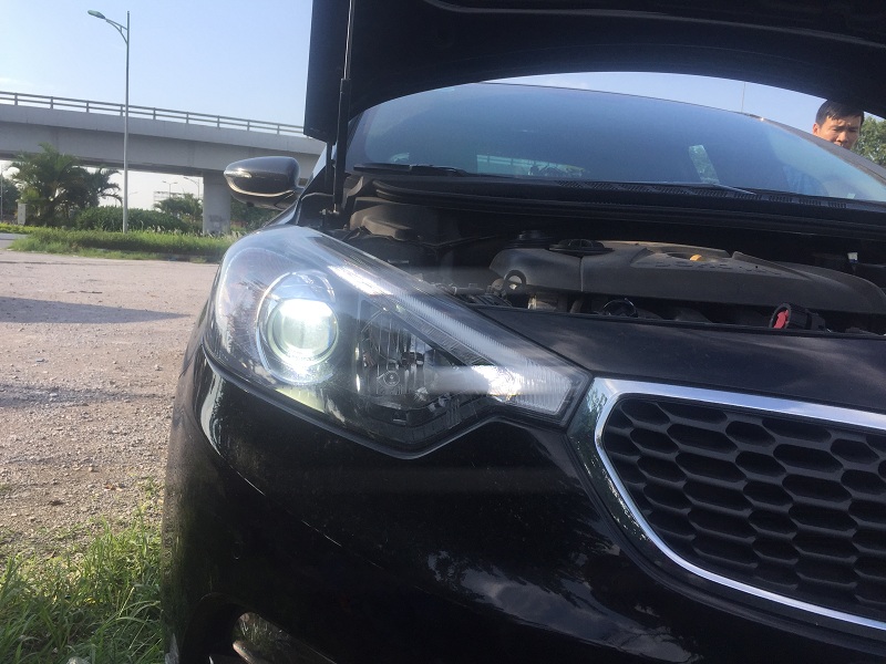 tu-van-lap-dat-do-den-led-cho-cac-dong-xe-kia-k3-cerato-santafe-1