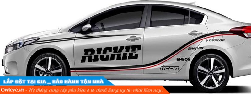 nhung-mau-decal-noi-bat-nhat-cho-xe-hoi-cua-ban-16