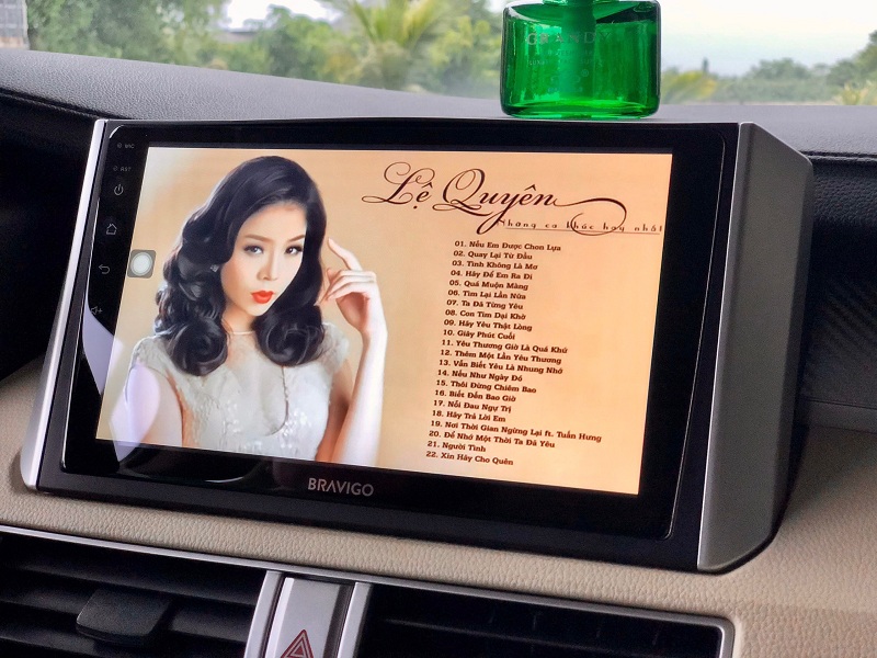 tai-nhac-hinh-cho-usb-o-to-tu-youtube