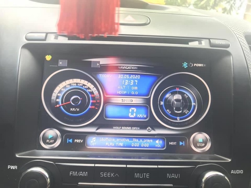 diy-thay-doi-giao-dien-man-hinh-hien-thi-o-to-voi-wolfncu-17