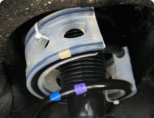 dem-cao-su-giam-chan-o-to-su-huu-dung-hay-tro-lua-cong-nghe-de-ban-hang