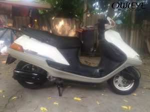 honda-freeway-xe-may-cu-dat-ngang-chiec-o-to-moi