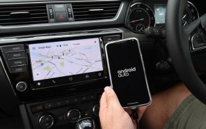 android-box-cho-o-to-la-gi-cach-lap-dat-va-su-dung-android-auto-box