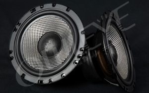 kich-thuoc-loa-o-to-ban-nen-su-dung-loa-co-kich-thuoc-bao-nhieu