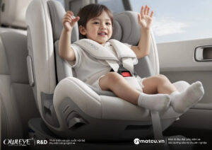 ghe-an-toan-cho-tre-em-khi-di-o-to-luat-cac-nuoc-quy-dinh-nhu-the-nao-1